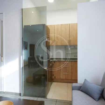 Casa Tranquila Cerca De Barcelona * Hospitalet de Llobregat